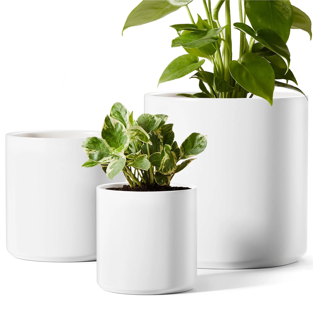 Set of 3 White Indoor Plant Pots (10", 8", 6") with Drainage Hole and Plug for Indoor and Patio Decor